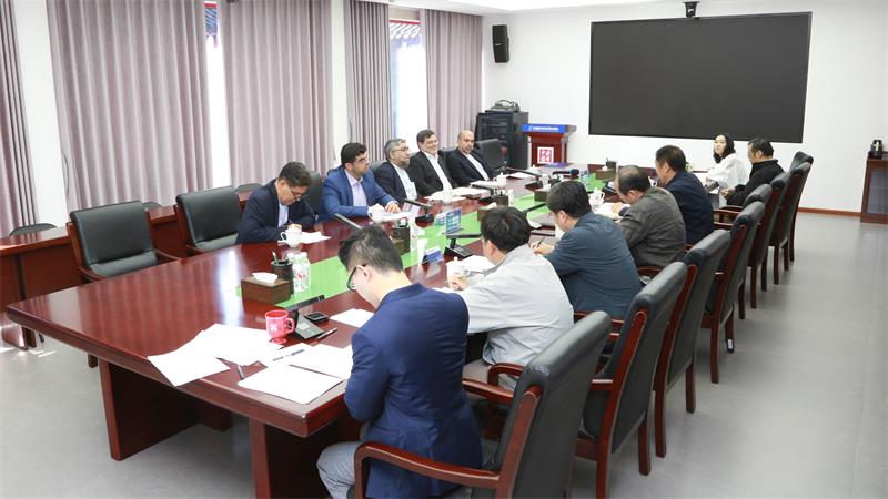 CIIDS held a roundtable with representatives from Iranian think tanks