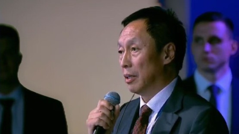 Feng Wei Attends the 22nd Annual Meeting of Russia's Valdai Club, Delivers Remarks and Has an Exchange with President Vladimir Putin of Russia